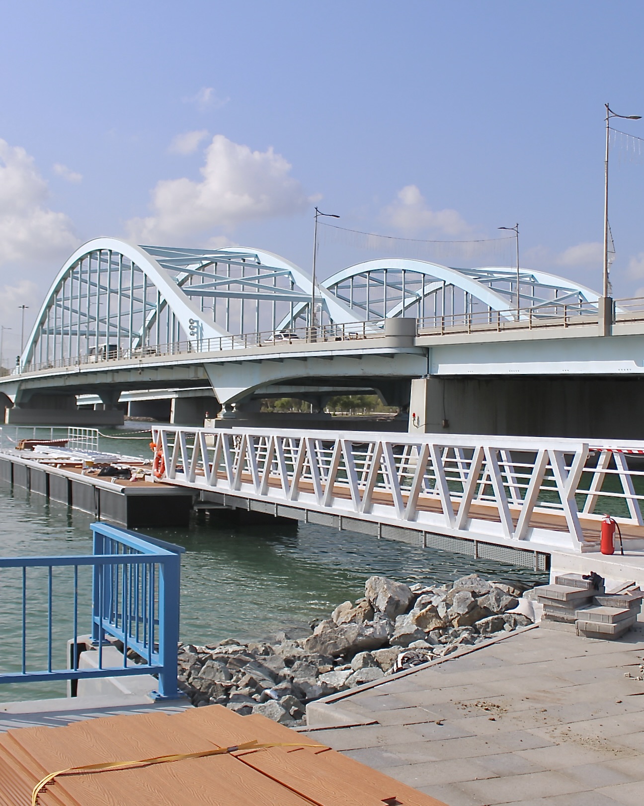 ADNOC_pontoon_construction